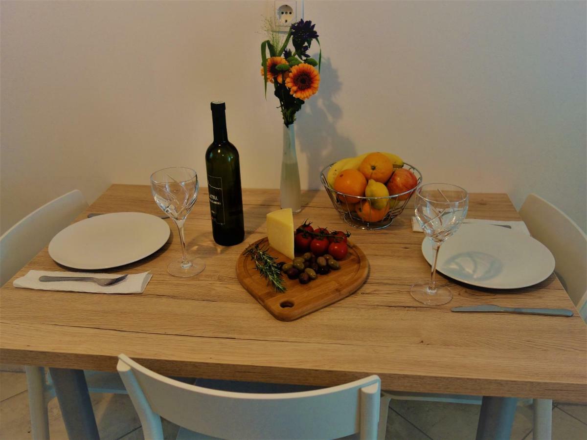 קסטב Apartments Vincent מראה חיצוני תמונה